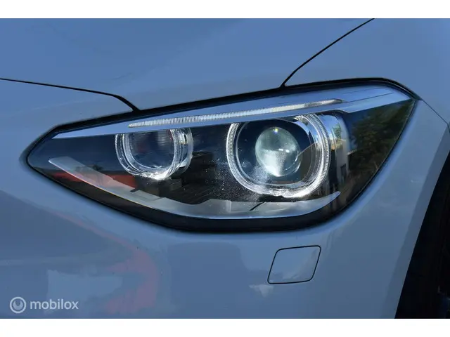 BMW 1 Serie 114i Business Urban Line 2013 Benzine 33