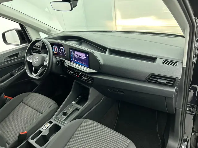 Volkswagen Caddy Cargo Maxi 2.0 TDI Style 2024 Diesel 18