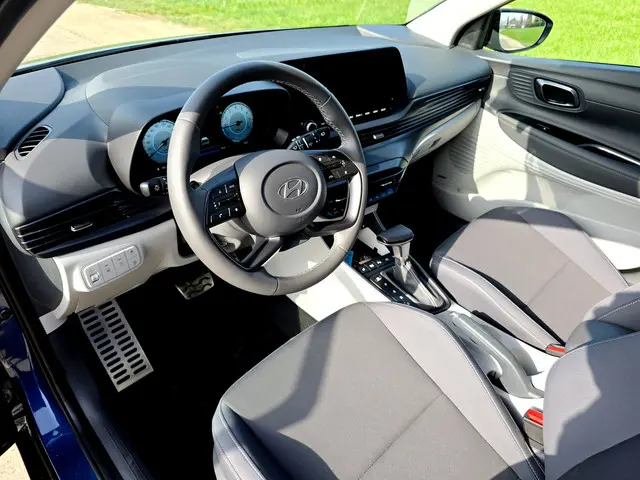 Hyundai Bayon 1.0 T-GDI Premium Sky 2025 Benzine 25