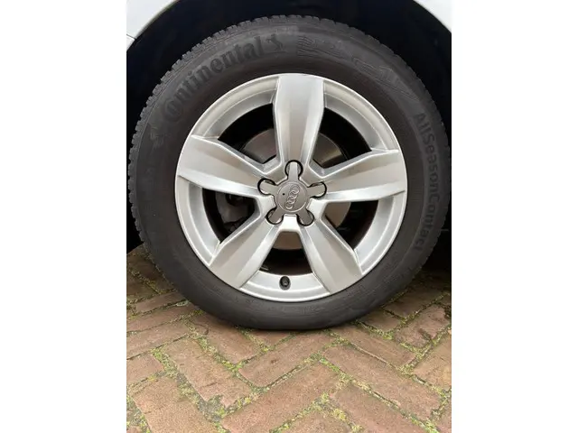 Audi A1 Sportback 1.0 TFSI Pro Line 2017 Benzine 12