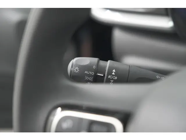 Citroën C3 PureTech 110 EAT6 Max 2024 Benzine 31