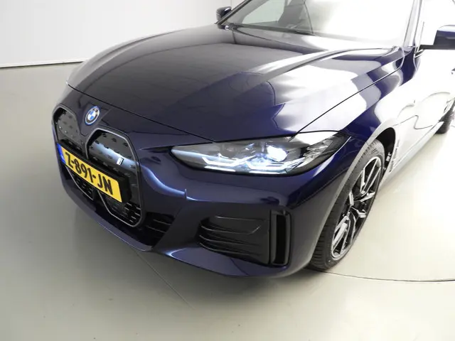 BMW i4 Gran Coupé 2024 Elektrisch 42