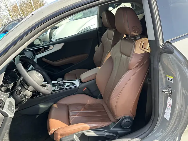 Audi A5 Coupé 40 TFSI S edition 2020 Benzine 11