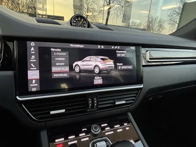 Porsche Cayenne Coupé 3.0 E-Hybrid 2019 Hybride Benzine 21