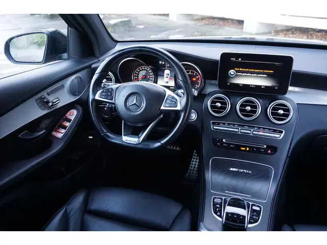 Mercedes-Benz GLC Coupé 43 AMG 2019 Benzine 32