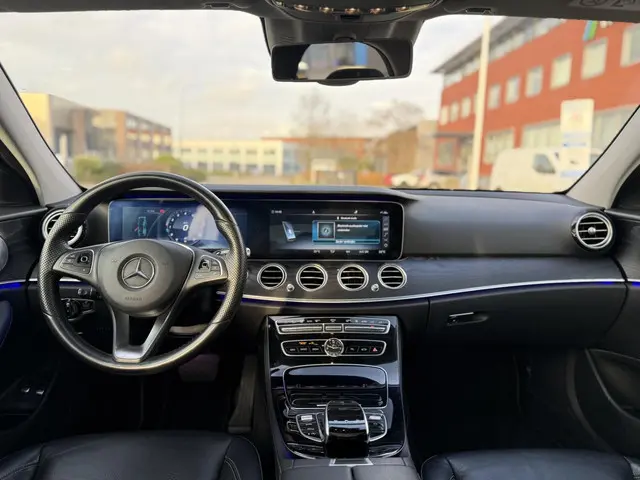 Mercedes-Benz E-Klasse 250 Premium Plus 2017 Benzine 16