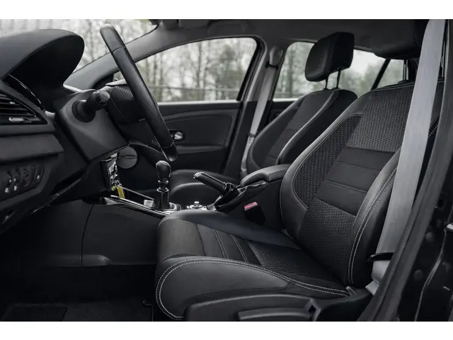 Renault Mégane Estate 1.2 TCe Bose /NW APK 2014 Benzine 10