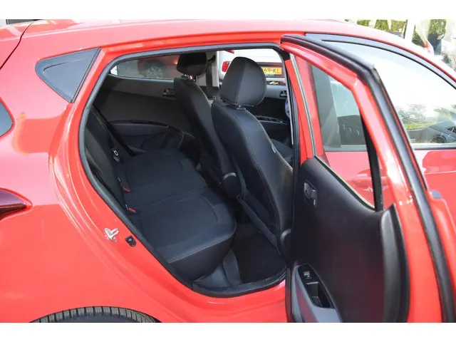 Hyundai i10 1.0i Comfort 2019 Benzine 11