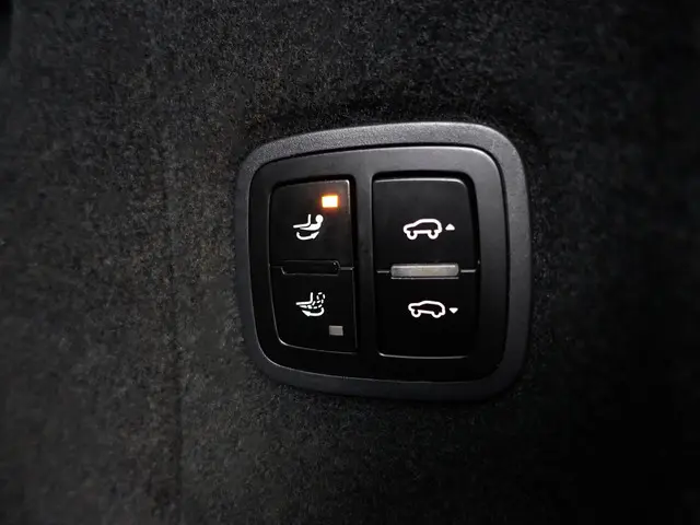 Porsche Cayenne 3.0 S E-Hybrid- 2015 Hybride Benzine 37