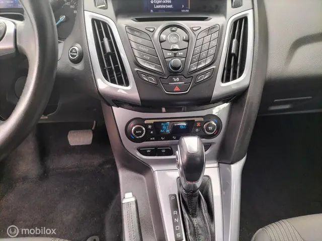 Ford Focus 1.6 TI-VCT Titanium Automaat! 2013 Benzine 13