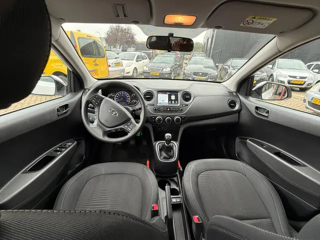 Hyundai i10 1.0i Comfort 2019 Benzine 7