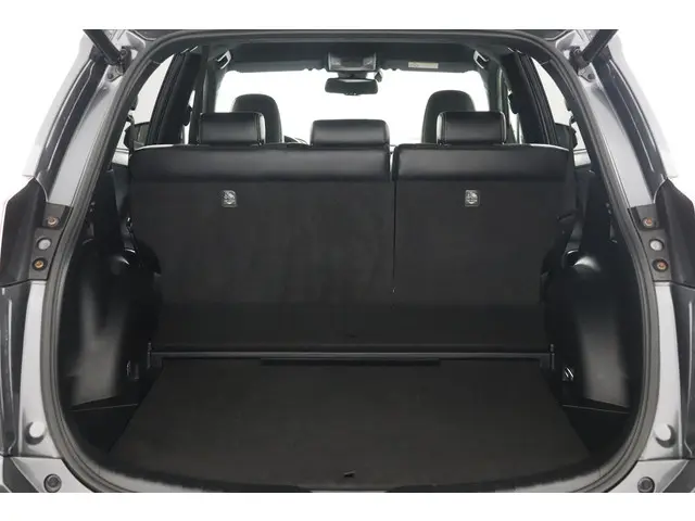 Toyota RAV4 2.5 Hybrid Style 2016 Hybride Benzine 23