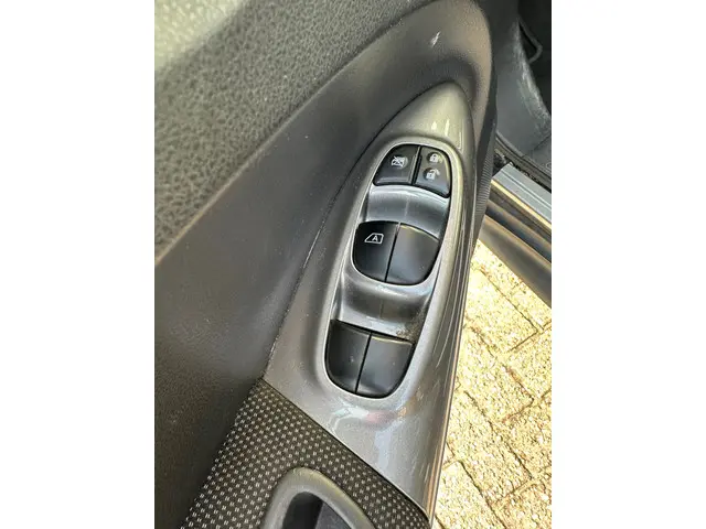 Nissan Juke 1.6 Acenta / Navi / Camera 2013 Benzine 22