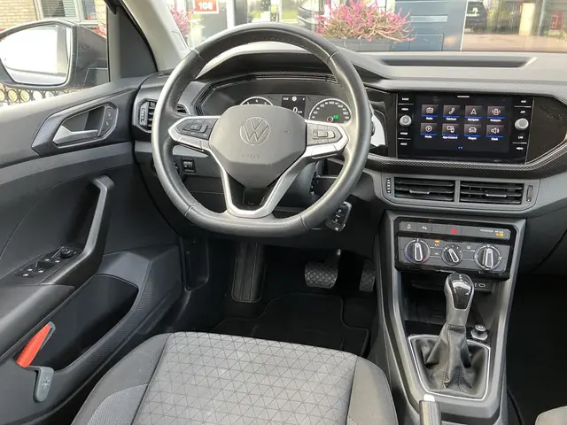 Volkswagen T-Cross 1.0 TSI Life 2022 Benzine 4