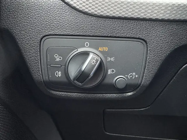 Audi Q2 35 TFSI Pro Line S-Tronic 2021 Benzine 18