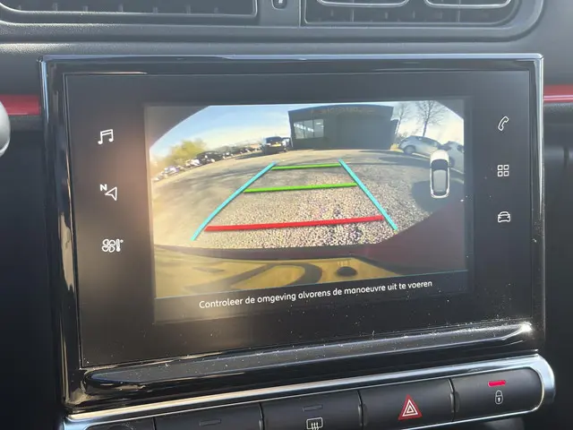 Citroën C3 1.2 PureTech S&S Shine 2017 Benzine 19