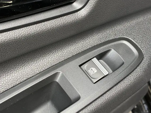 Nissan Micra EVOLVE 52 kWh 2026 Elektrisch 28