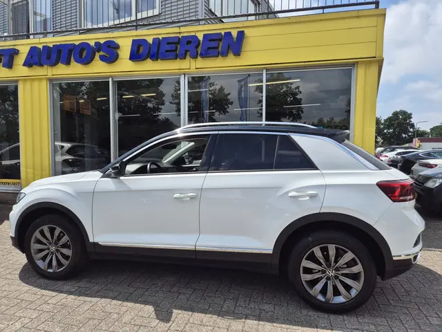 Volkswagen T-Roc 1.5 TSI Sport 2021 Benzine 12