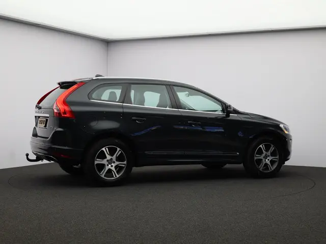 Volvo XC60 2.0 T5 FWD Summum 2014 Benzine 25