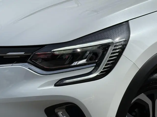 Renault Captur 1.0 TCe 90 techno 2023 Benzine 24
