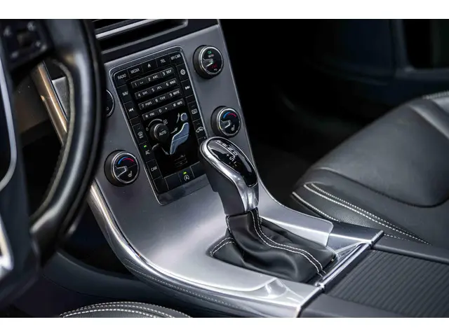 Volvo V60 1.5 T3 Polar+ 2018 Benzine 27
