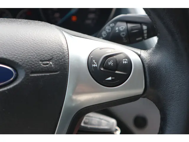 Ford C-MAX 1.0 Edition 2014 Benzine 19