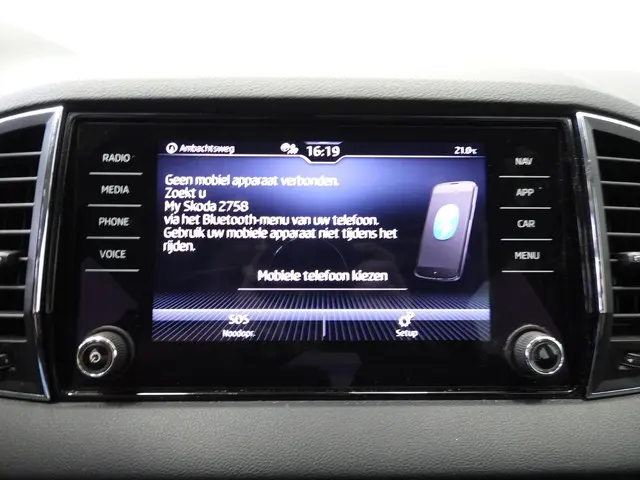 Škoda Karoq 1.0 TSI Business Edition 2022 Benzine 11