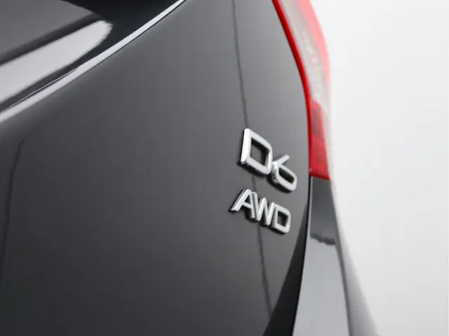 Volvo V60 2.4 D6 AWD Plug-In Hybrid 2015 Hybride Diesel 19