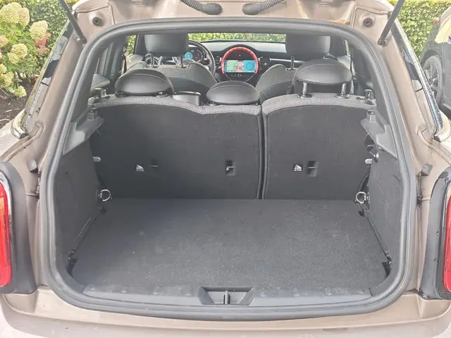 MINI One Mini 1.5 Business Edition 2021 Benzine 10
