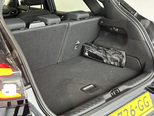 Ford Puma 1.0 EcoBoost Hybrid Titanium 2022 Benzine 9