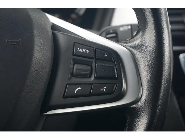 BMW X2 sDrive18i 2019 Benzine 13