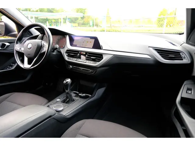 BMW 1 Serie 116d Navi|Clima|LMV|PDC 2020 Diesel 5