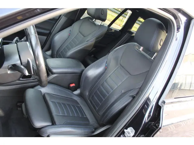 BMW X3 xDrive30e High Executive 2022 Hybride Benzine 12