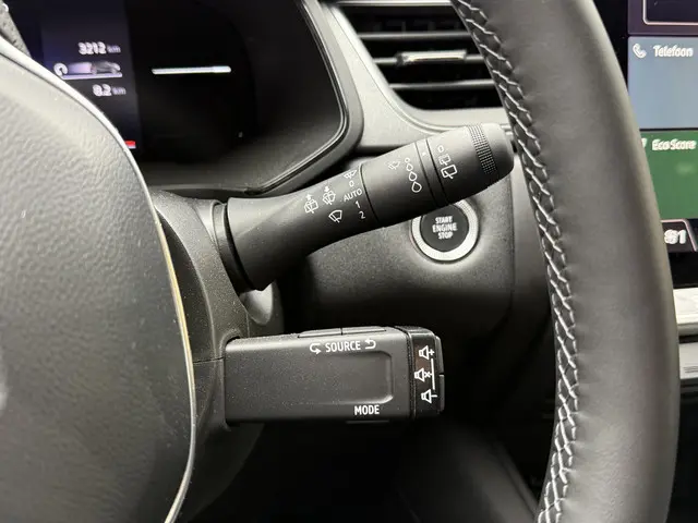 Renault Captur 1.3 mild hybrid 160 techno 2025 Benzine 25