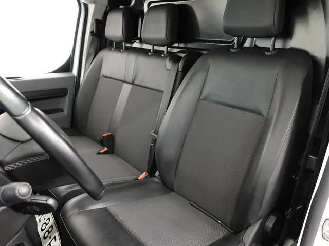 Opel Vivaro 1.5 CDTI L3H1 Edition 2022 Diesel 17