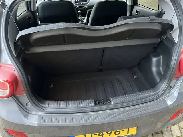 Hyundai i10 1.0i i-Motion Go! 2016 2016 Benzine 19