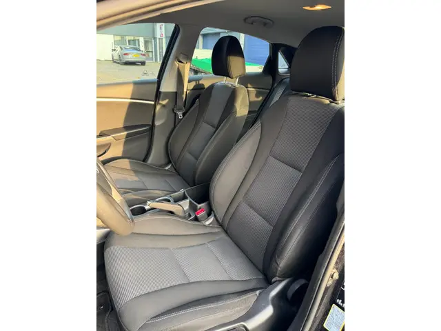 Hyundai i30 1.4 2014 Benzine 11