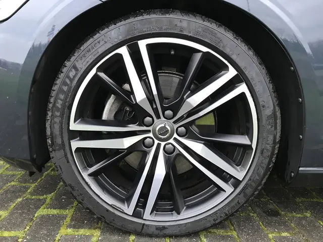 Volvo V60 2.0 B3 R-Design Automaat 2021 Benzine 9