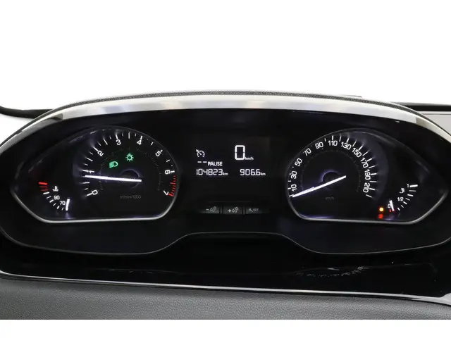 Peugeot 208 1.2 PureTech Active 2016 Benzine 26