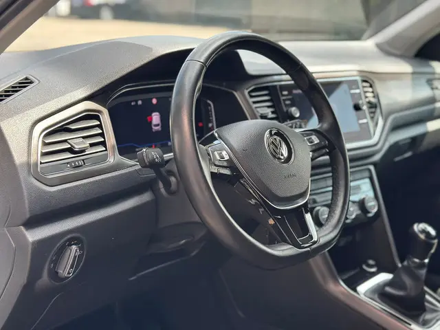 Volkswagen T-Roc 1.5 TSI Style 2020 Benzine 15