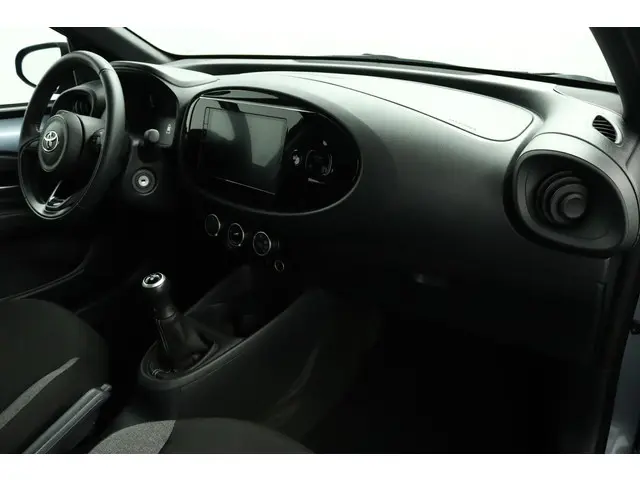 Toyota Aygo X 1.0 VVT-i MT Play 2025 Benzine 42