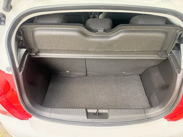 Opel KARL 1.0 ecoFLEX 120 Jaar Edition 2019 Benzine 12