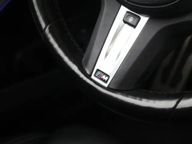 BMW 3 Serie Touring 330i High Executive 2021 Benzine 20