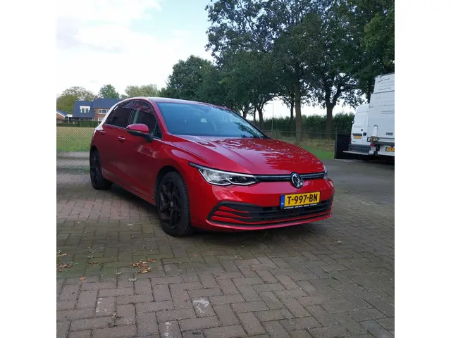 Volkswagen Golf 1.5 TSI Life Business 2022 Benzine 10