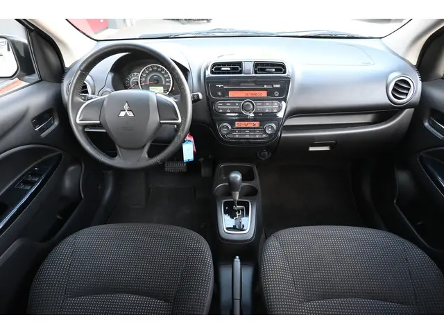 Mitsubishi Space Star 1.0 Bright 2015 Benzine 4