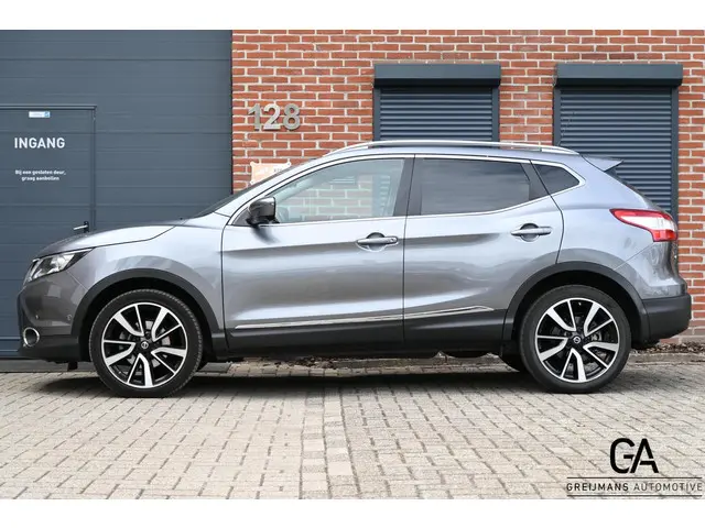 Nissan QASHQAI 1.2 Tekna |Pano|trekhaak| 2015 Benzine 10