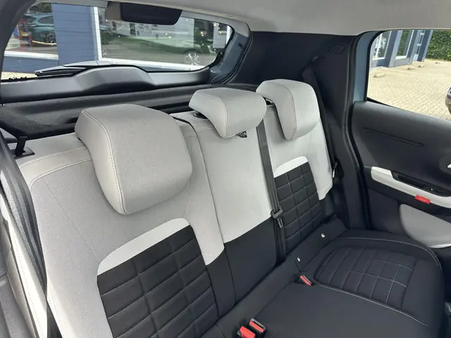 Citroën C3 1.2 Turbo 100 PK Max 2025 Benzine 31