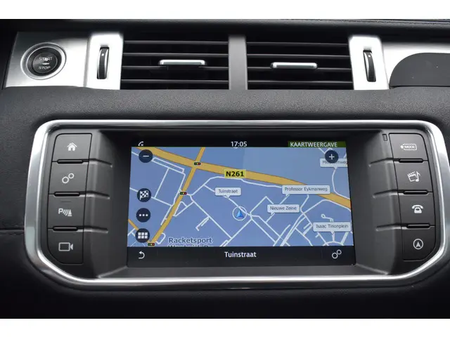 Land Rover Range Rover Evoque 240 Si4 SE 2016 Benzine 16