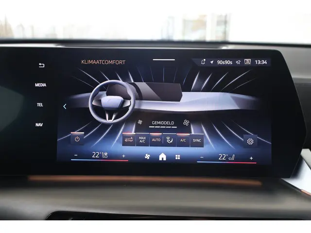 BMW X2 sDrive 20i 2025 Benzine 21