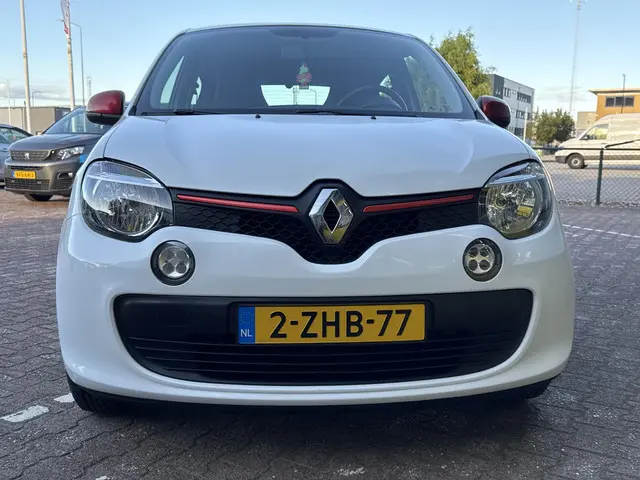Renault Twingo 1.0 SCe Expression 2015 Benzine 31
